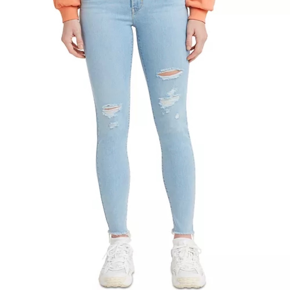Levi’s 710 super skinny. Size 25